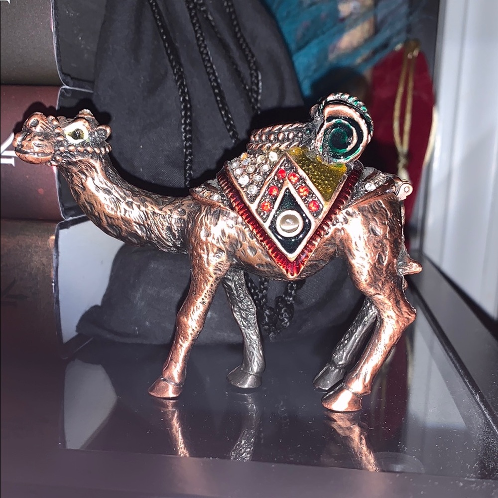 Vintage Decorative Camel Figurine Trinket case